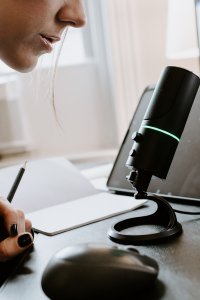 kelly-sikkema-hB_WJo1xbUc-unsplash